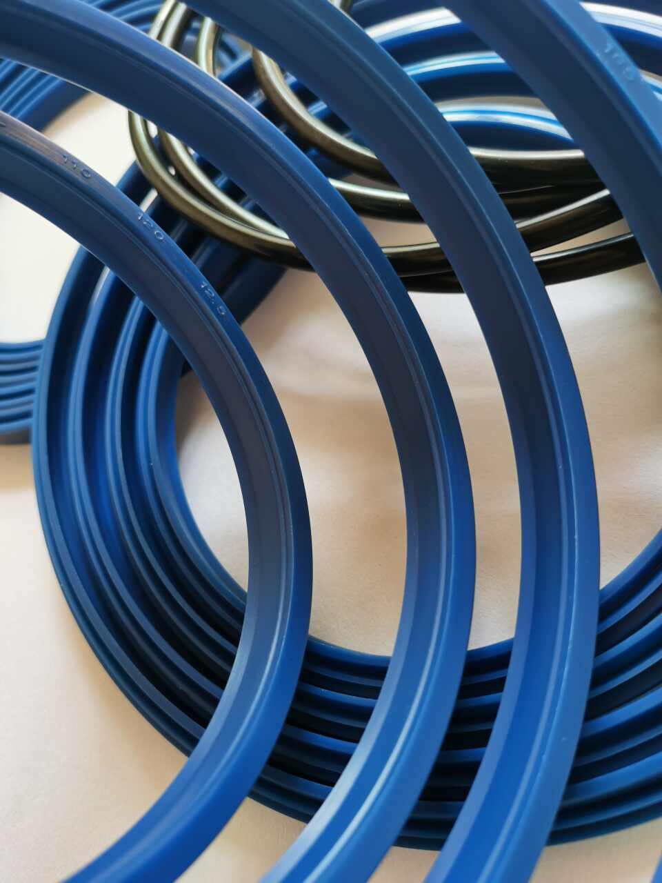 液压自卸海沃油缸包油缸修理密封件自卸车油封置顶密封件