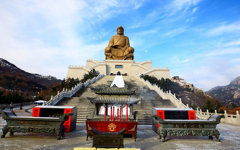 想去威海看海,先来看看这个清单  石岛赤山风景区,位于山东半岛最东端