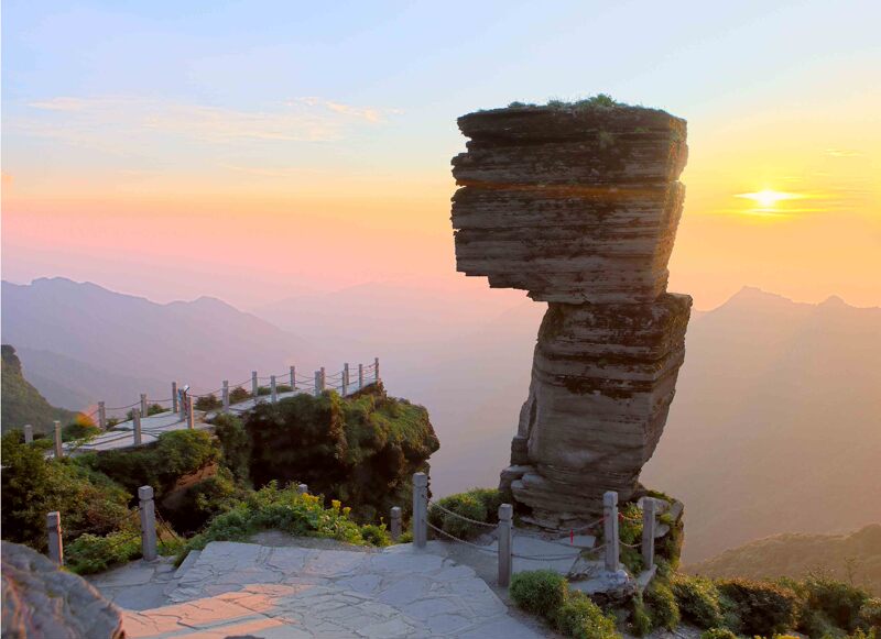 贵州第一名山","武陵第一峰