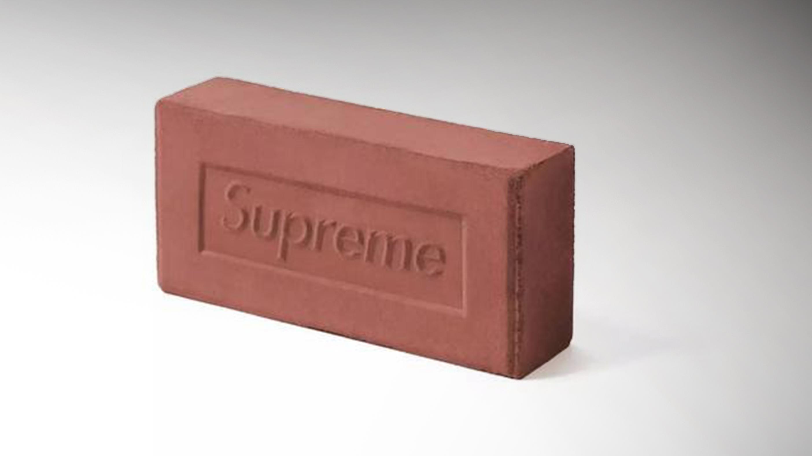 supreme砖头4万图片