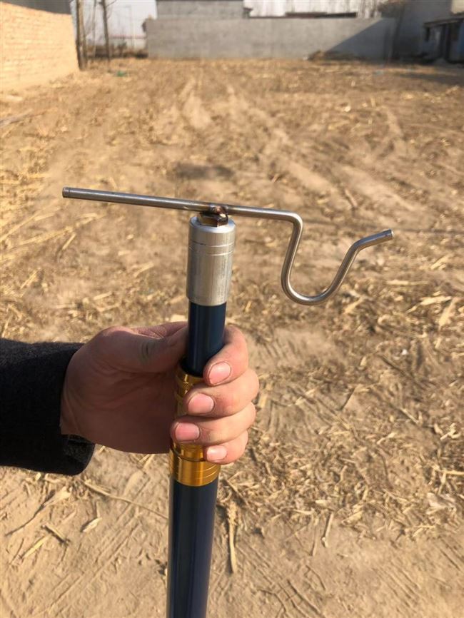 衣服挑杆服装店图片