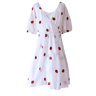 张予曦2019新款白色超仙森系草莓连衣裙女生夏季高腰裙子气质女裙