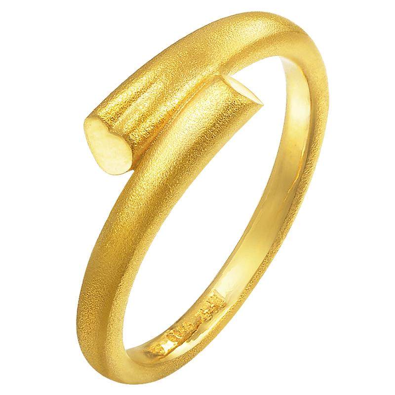 0首付 周生生黄金足金爱相守戒指/对戒款女款 82285r计价