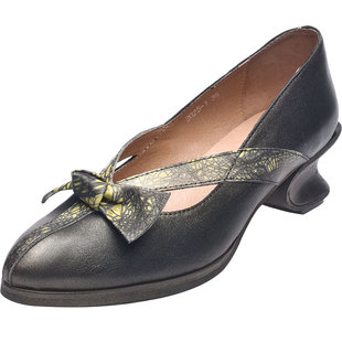 吐火罗女鞋女鞋2020春季复古软皮真皮软底中跟尖头皮鞋单鞋 原价878元