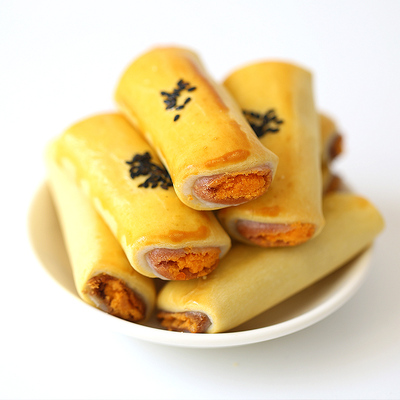 老饼店蛋黄卷蛋黄酥咸蛋黄美食早餐面包糕点点心零食小