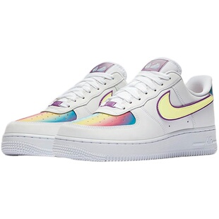 nike air force   af1 女子空军一号镭射炫彩运动板鞋 cw0367-100
