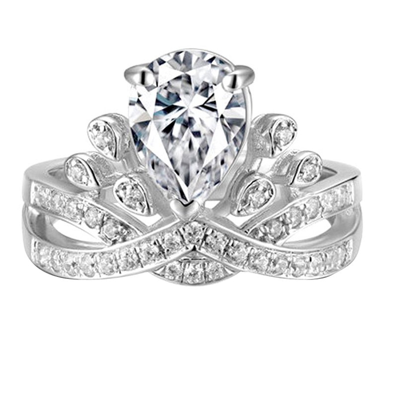 18k白金pt950皇冠钻石戒指女钻戒水滴形大气莫桑石豪华鸽子蛋气质