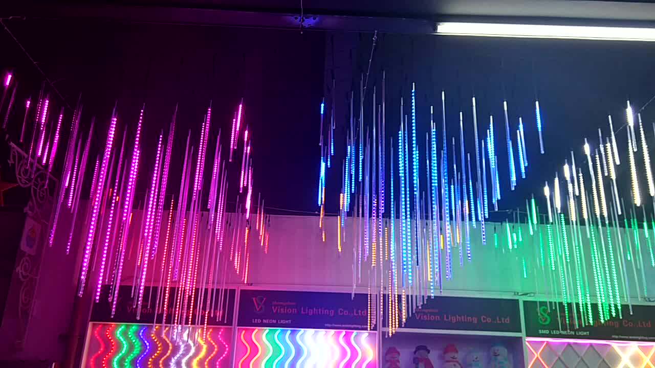 热卖夜总会迪斯科装饰 3d led管棒流星雨雨灯串