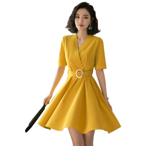 网红连衣裙短裙小个子收腰夏天黄色v领气质职业小香风显瘦黄裙子