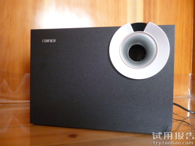 漫步者r201t08对决201t06