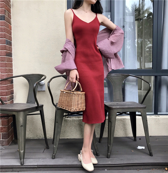 春装女2019新款港味套装韩版气质条纹衬衫吊带针织打底裙两件套