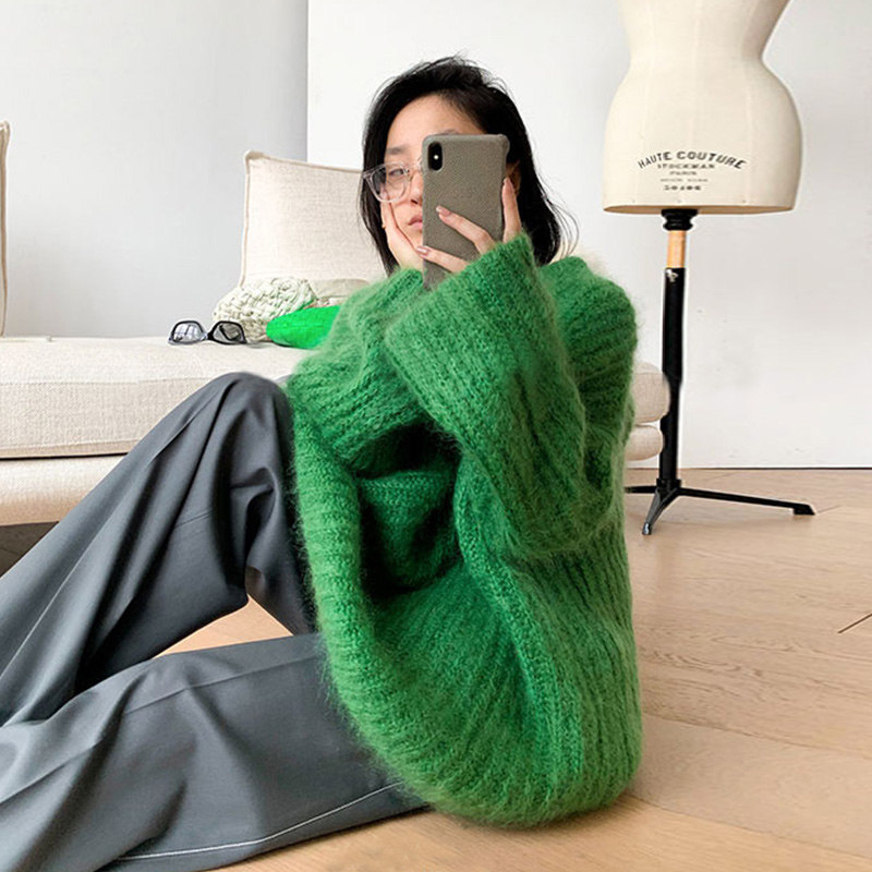 高级感新款轻奢女装针织衫上衣宽松绿色毛衣慵懒风外套韩版秋冬季