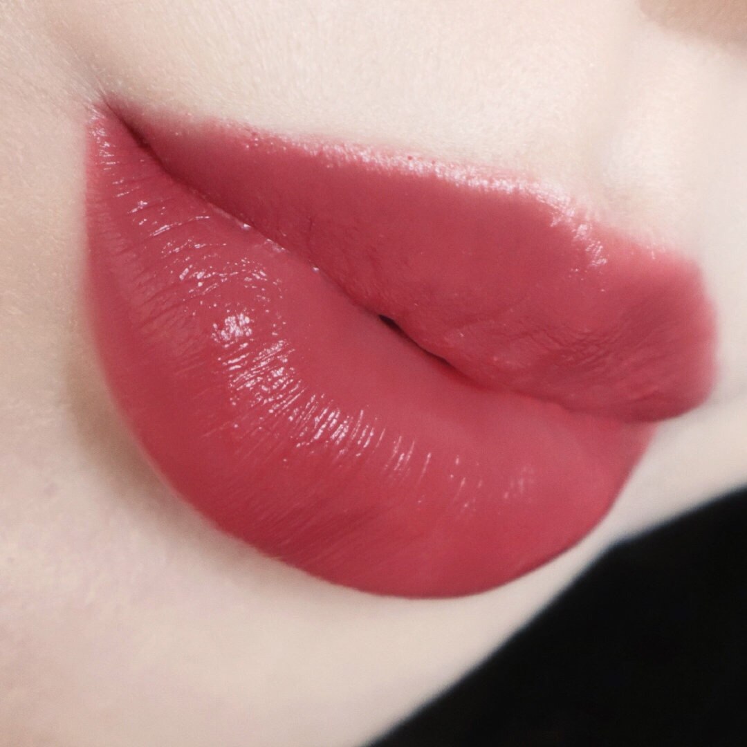 420 大表姐色 滋润口红保湿补水