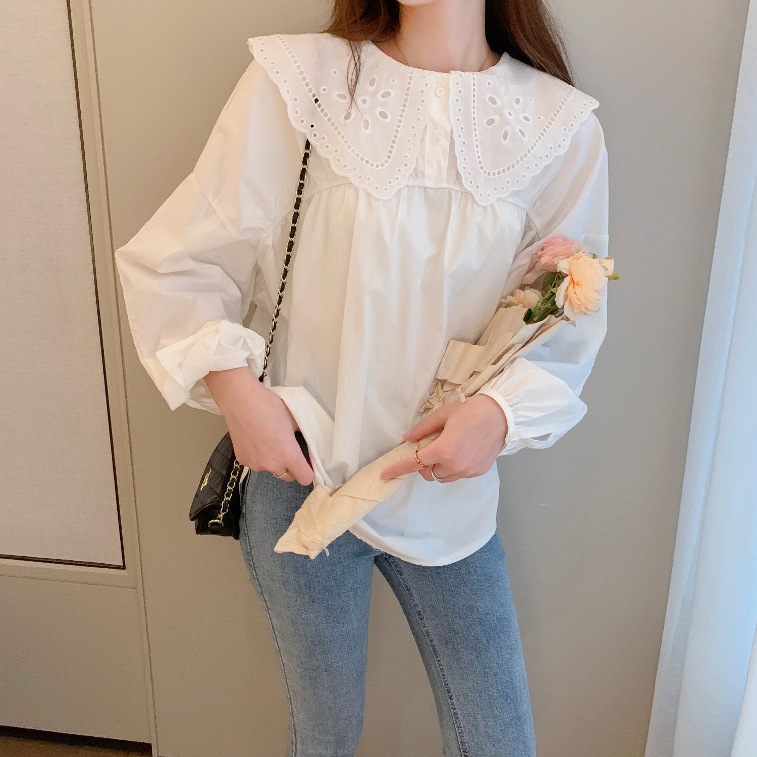 包邮款别致上衣刺绣娃娃领法式泡泡袖长袖宽松百搭白色衬衫女