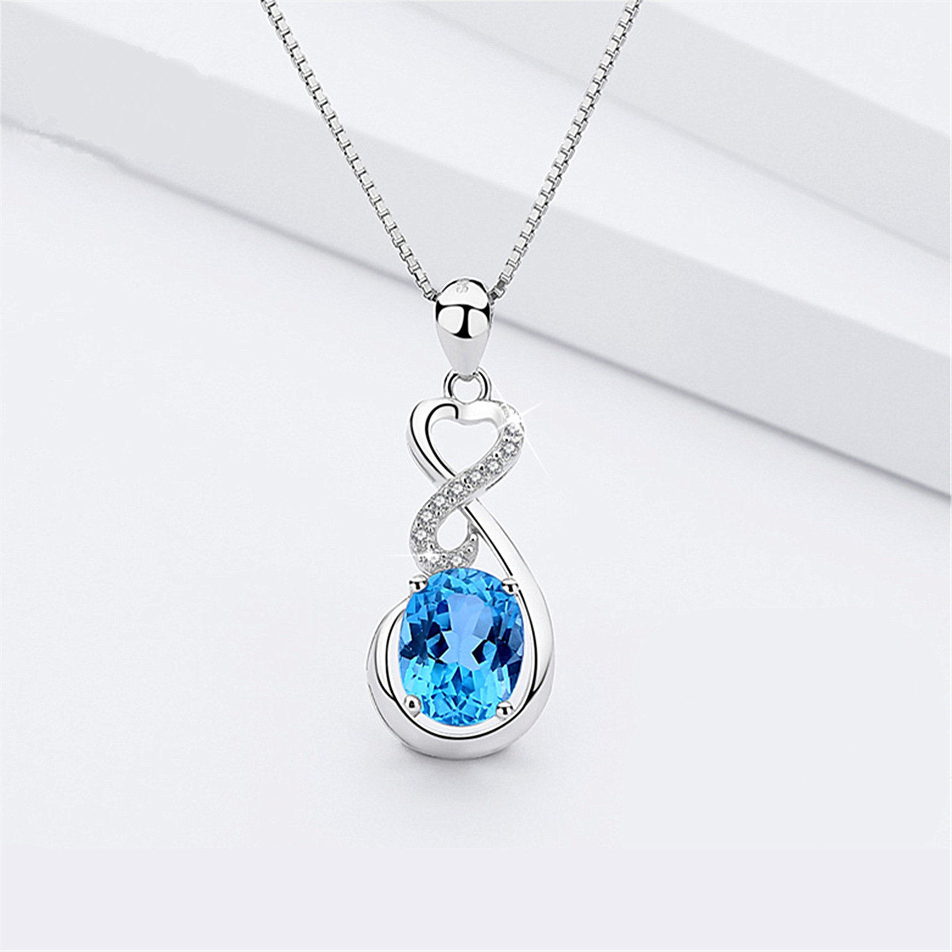 新品高档托帕石镀银项链女士蓝色宝石锁骨爱心项坠