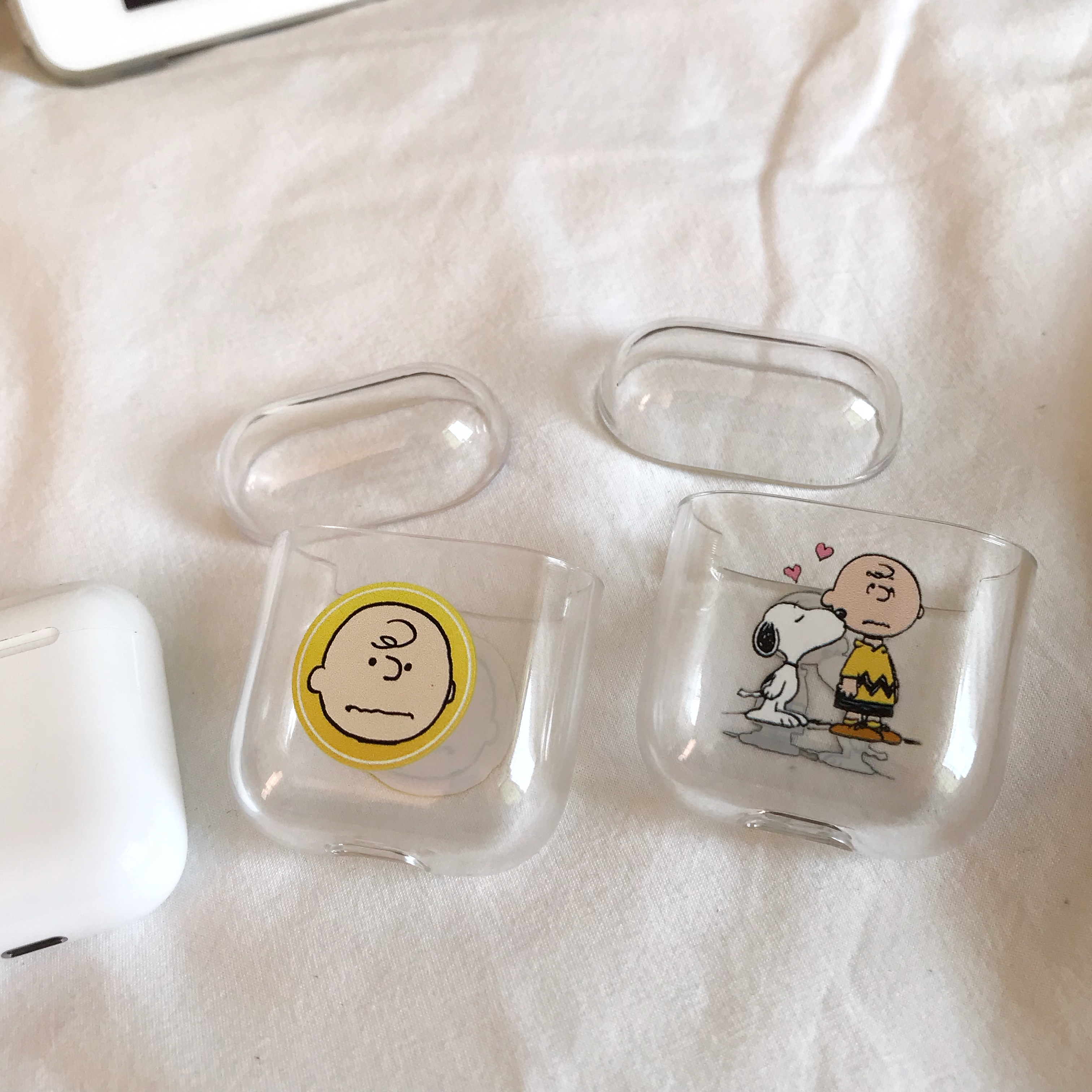 REGALO丨可爱卡通查理史努比airpod耳机保护套亚克力在类目 3C数码配件, 手机配件, 手机保护套/壳中 - 来自Buy2taobao.com提供专业的淘宝代购服务
