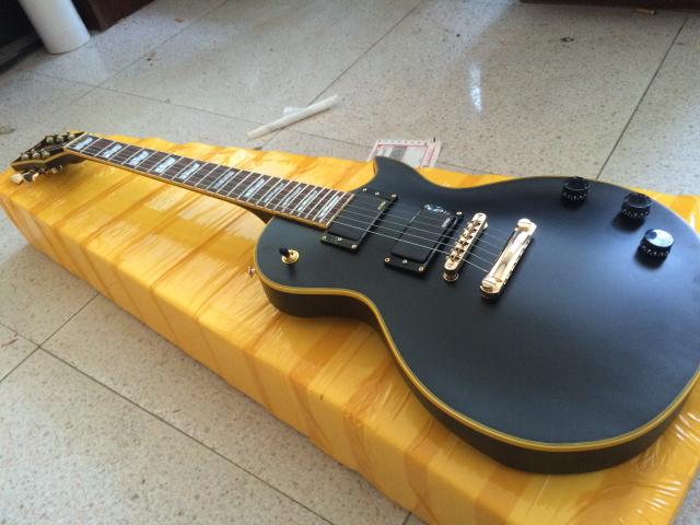 new pattern Electric Guitar one ESP/ colour style Sure according to Requirement Customizedin the Musical Instruments/Guitar/Piano/Fitting , Western musical instruments , Western stringed instruments , Guitar-Electric Guitar category - from Buy2taobao.com to provide professional Taobao agent buy service