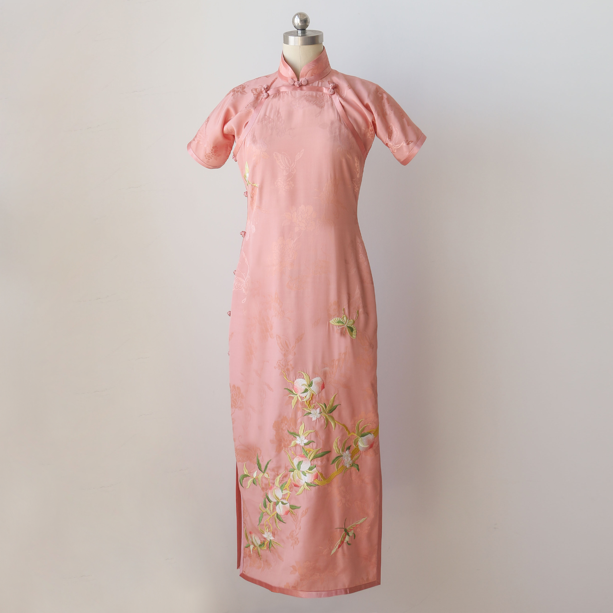 图案古法无省平裁全开襟短袖旗袍连衣裙已售23￥169折后价￥599淘宝