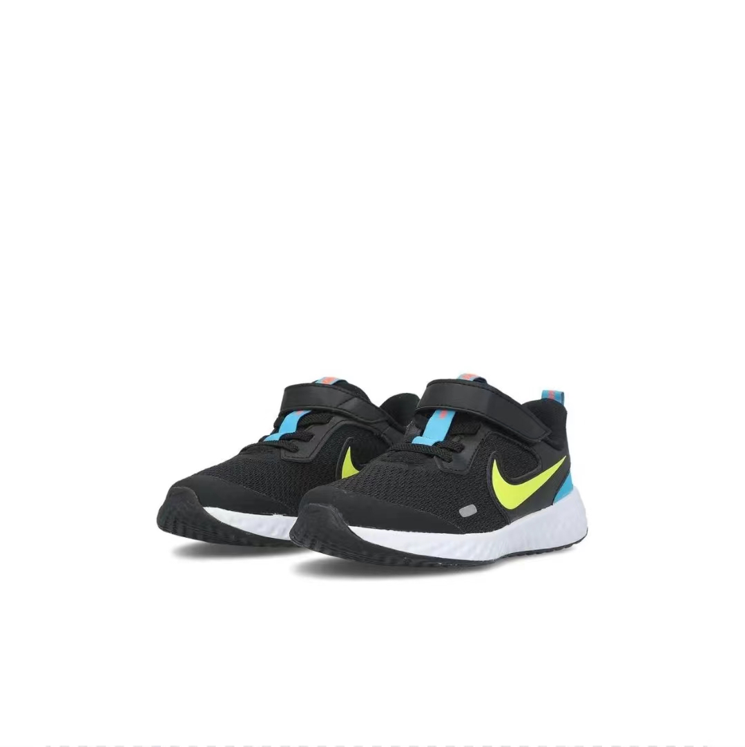 正品 Nike REVOLUTIO