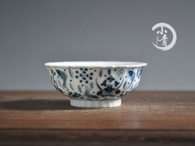 小青珍藏 『鱼纹』青花茶杯 画工精湛 老味古风㊣手绘全手工瓷器