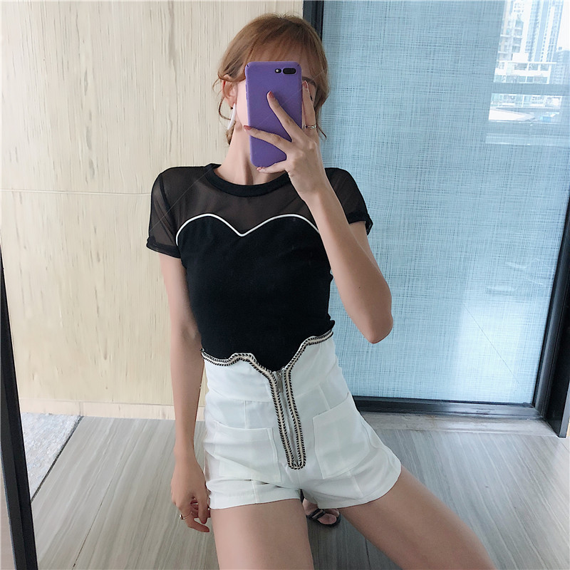 直播衣服女主播服装上镜网纱拼接假两件上衣修身韩版短款短袖T恤在类目 女装/女士精品, T恤中 - 来自Buy2taobao.com提供专业的淘宝代购服务