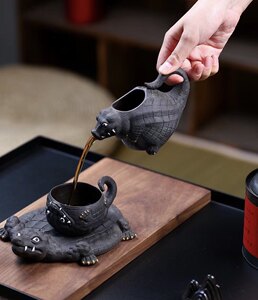宜兴紫砂茶宠茶具手工精品2公道杯1茶垫鳄鱼三件套黑料180cc