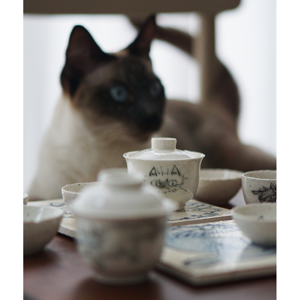 非匪【坏小猫】一口杯 手绘青花拉坯粗陶泥开片小杯子 茶杯品茗杯
