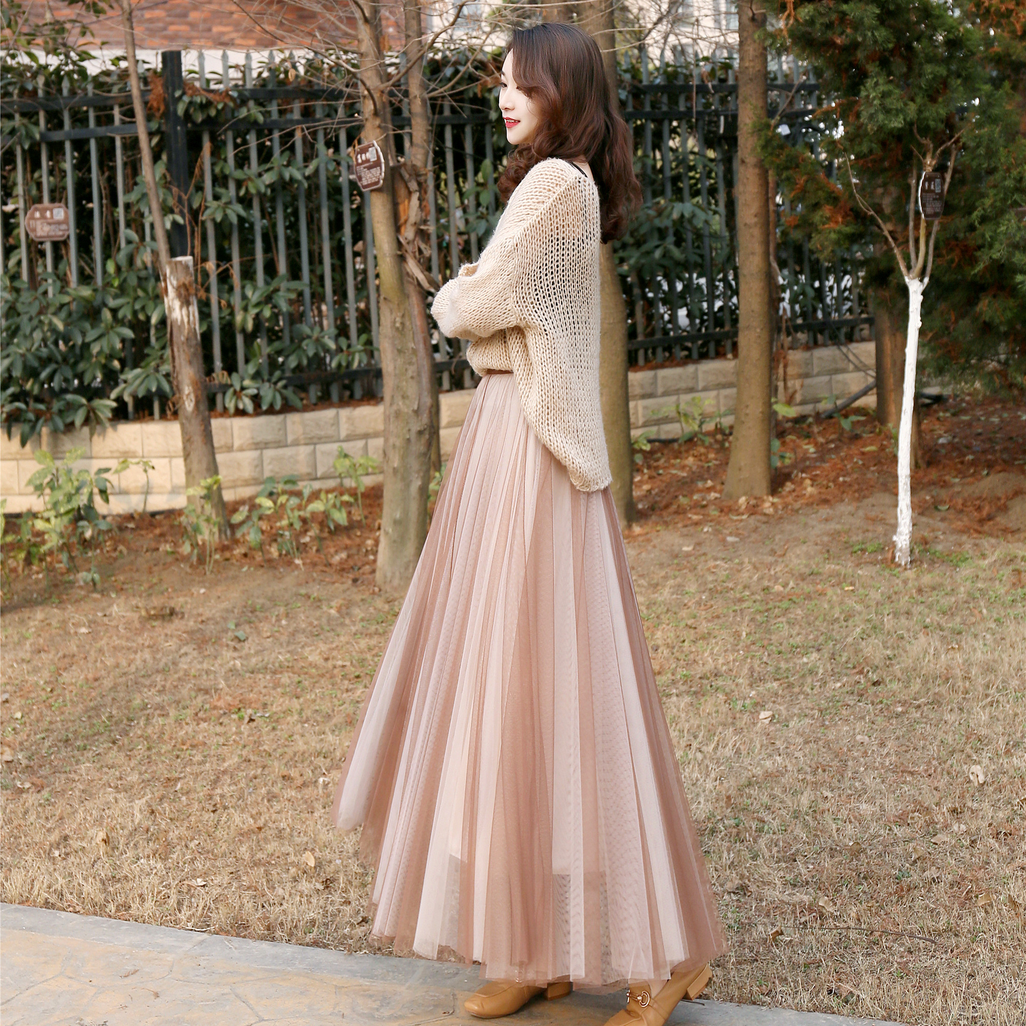 网纱裙半身裙春夏a字裙女中长款2022新款流行心机纱