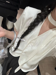NN奈奈法式醋酸暗纹系带泡泡袖衬衫女夏季新款设计感气质短袖上衣