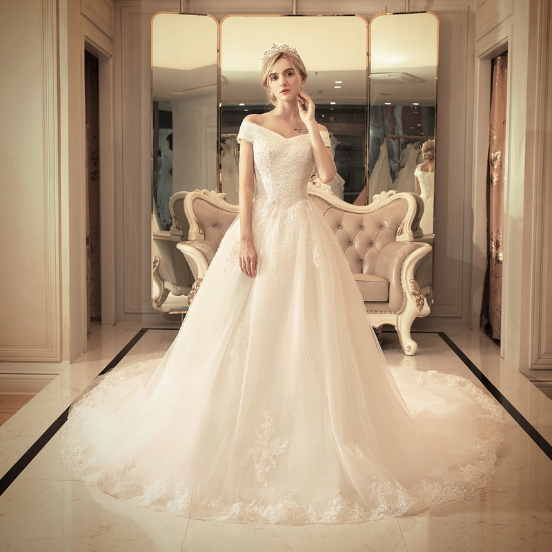 Wedding dress 2018 new pattern Off Shoulder V-neck bride marry Korean Edition Tailing court Simplicity Show thinin the Women's clothing/Boutique , Wedding/Cheongsam/Formal dress , Wedding category - from Buy2taobao.com to provide professional Taobao agent buy service