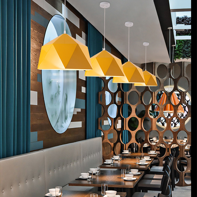 北欧三头吊灯现代简约单头餐厅灯艺术