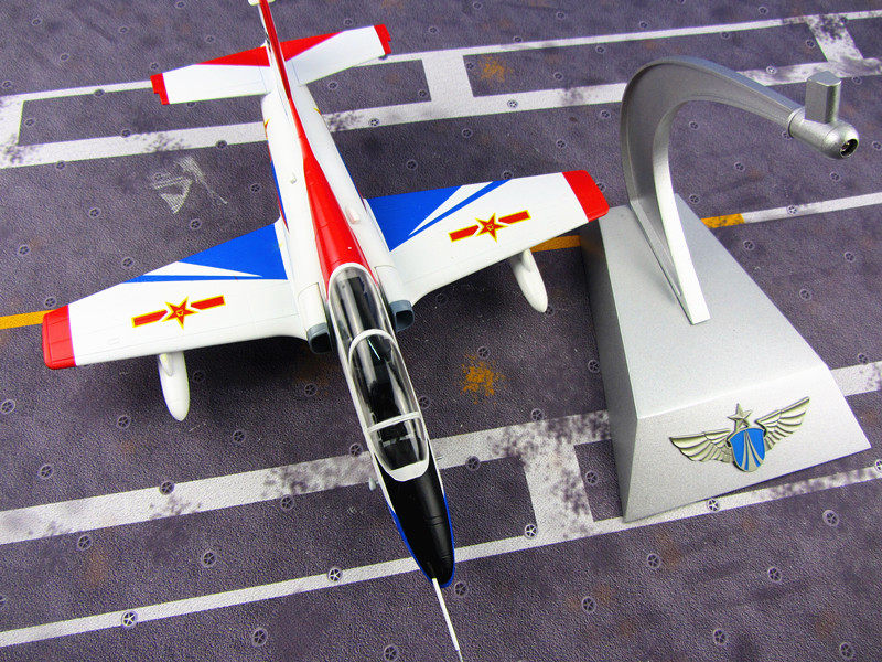 教8模型 教八教练机模型 k8 k