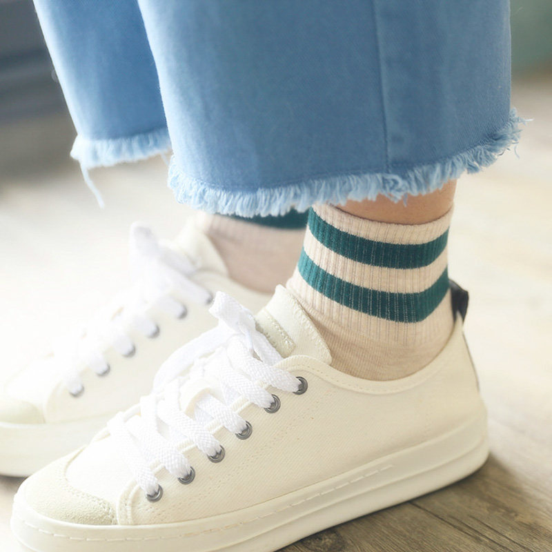 日系百搭两条杠短袜 原宿条纹纯棉中筒袜 韩版学院风女生短筒袜子