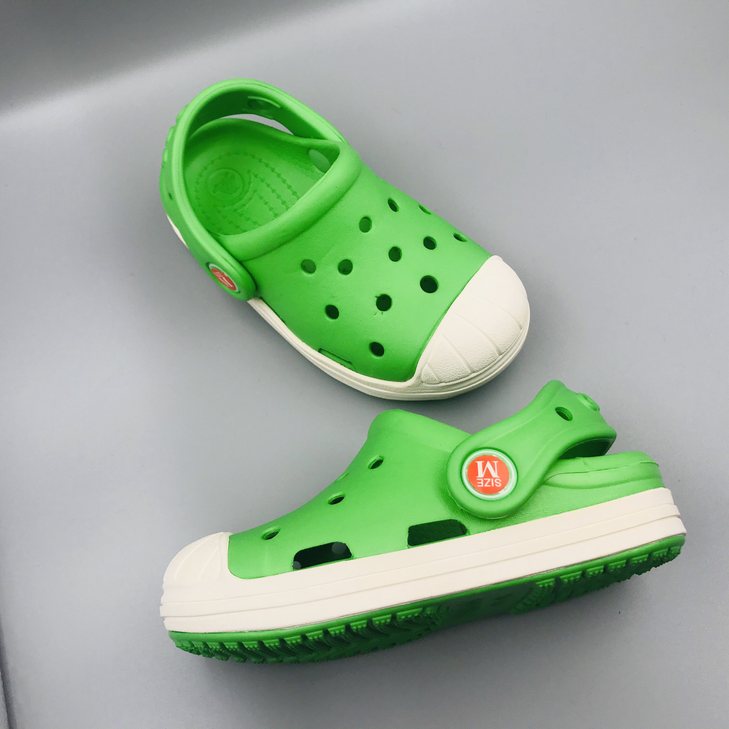 cross儿童包头洞洞鞋女2020夏宝宝外穿防滑拖鞋男中大童软底凉鞋