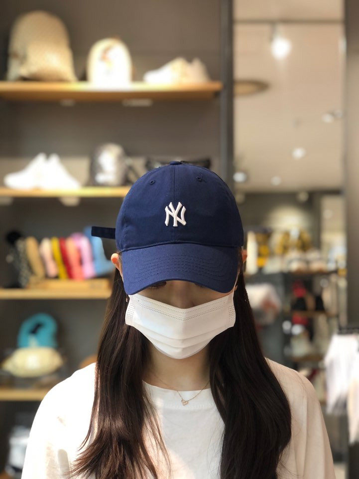 韩国代购直邮newera帽子夏潮小标软顶ny鸭舌帽洋基mlb棒球帽藏青