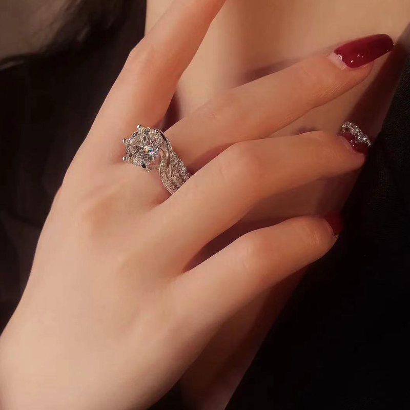 莫桑石钻戒女钻石戒指指环925纯银镀18K白金铂金婚戒复古奢华结婚