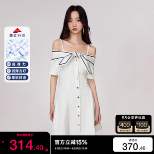 绫致ONLY2024春夏新款时尚修身一字肩短款牛仔连衣裙女