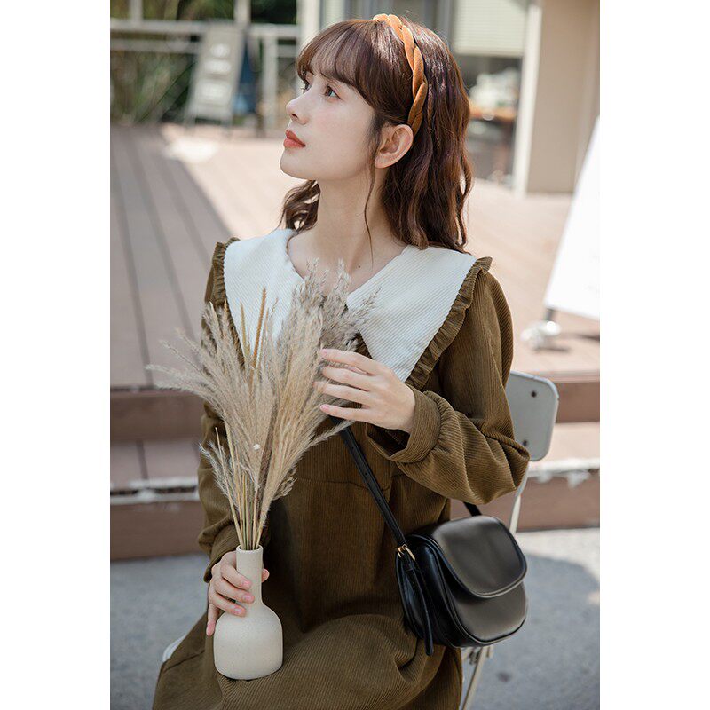 学院风裙子女秋冬季2022新款小个子甜美娃娃领学生灯芯绒连衣裙女