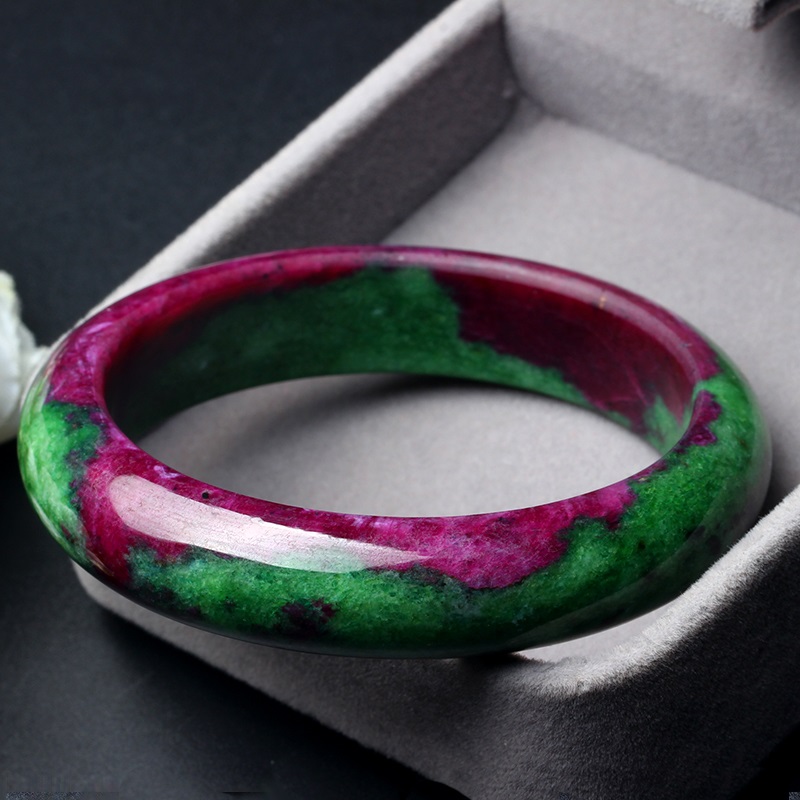 天然黝帘石(红绿宝石)手镯 77.68g 04305