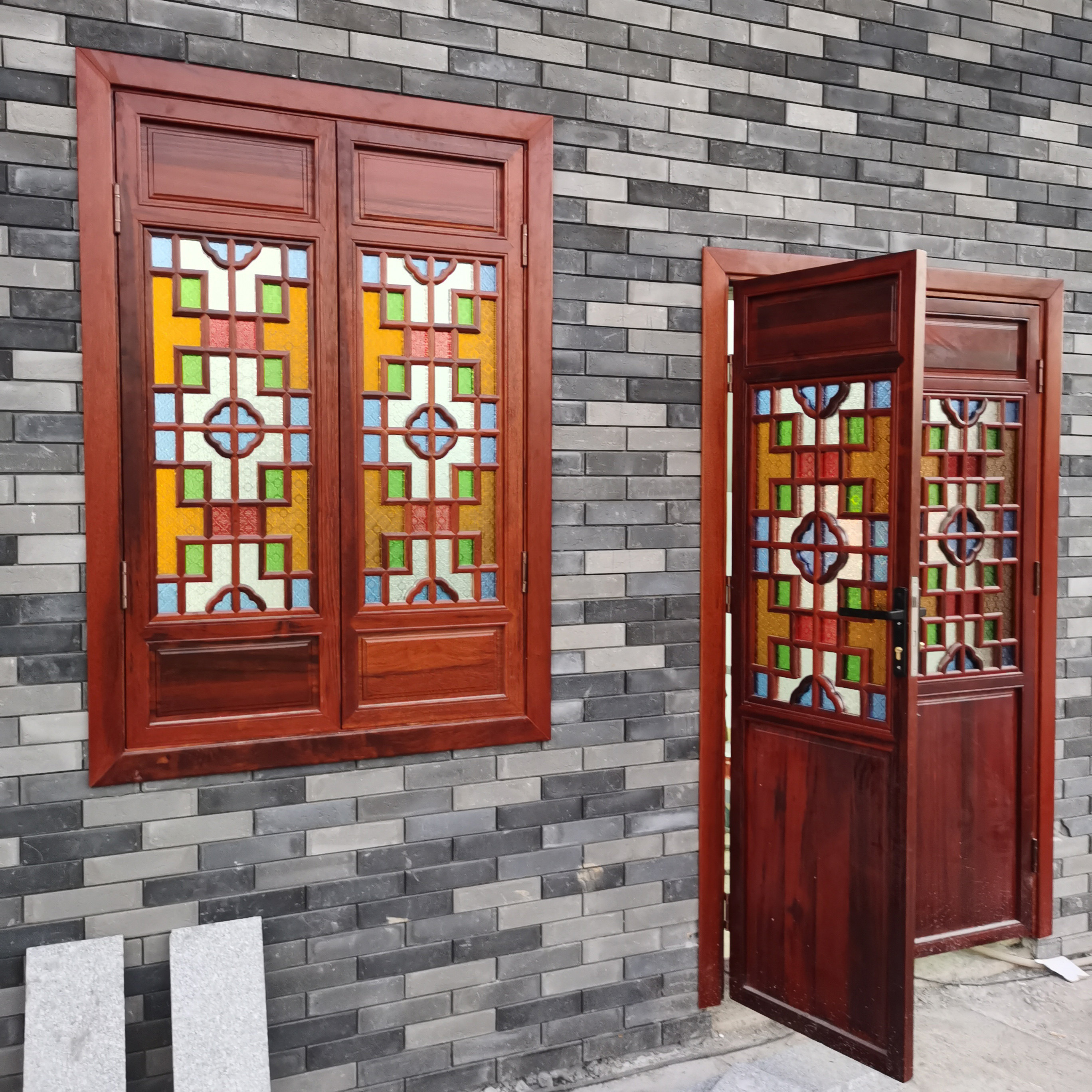 俏岭南满洲窗海棠彩色老中式西关趟拢门压花蚀刻玻璃屏风仿古门窗