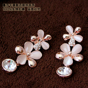 Rusa Zircons from original jewelry luxury cat flower Flash diamond long earrings