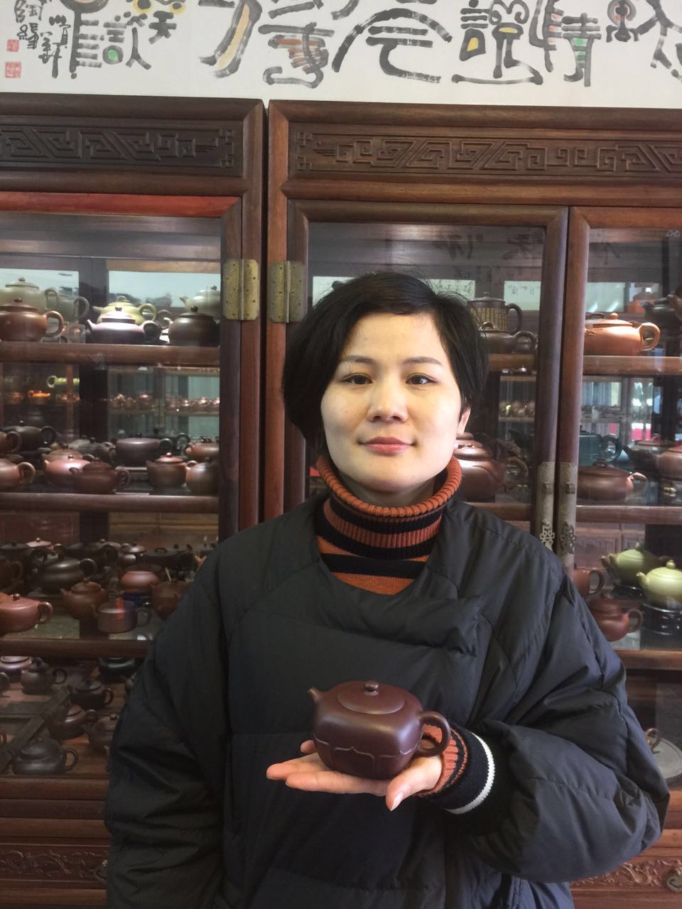 【浑方莲座】助理工艺美术师 尹勤 宜兴紫砂壶茶壶 花货 送礼