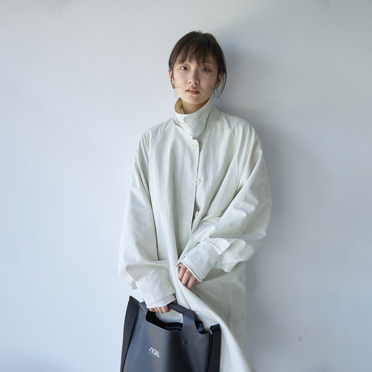 ���V�������Ĳ�ͣ�ɳڸ����L���L(f��ng)��ͨ������Ů21066