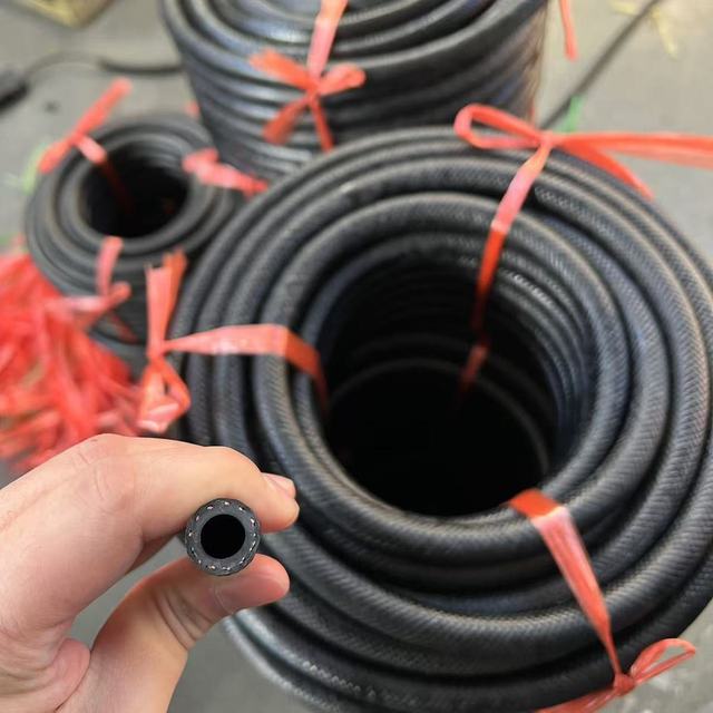 成卷20米丁青橡胶耐油管高压油防爆软管汽车燃油管柴油回油管