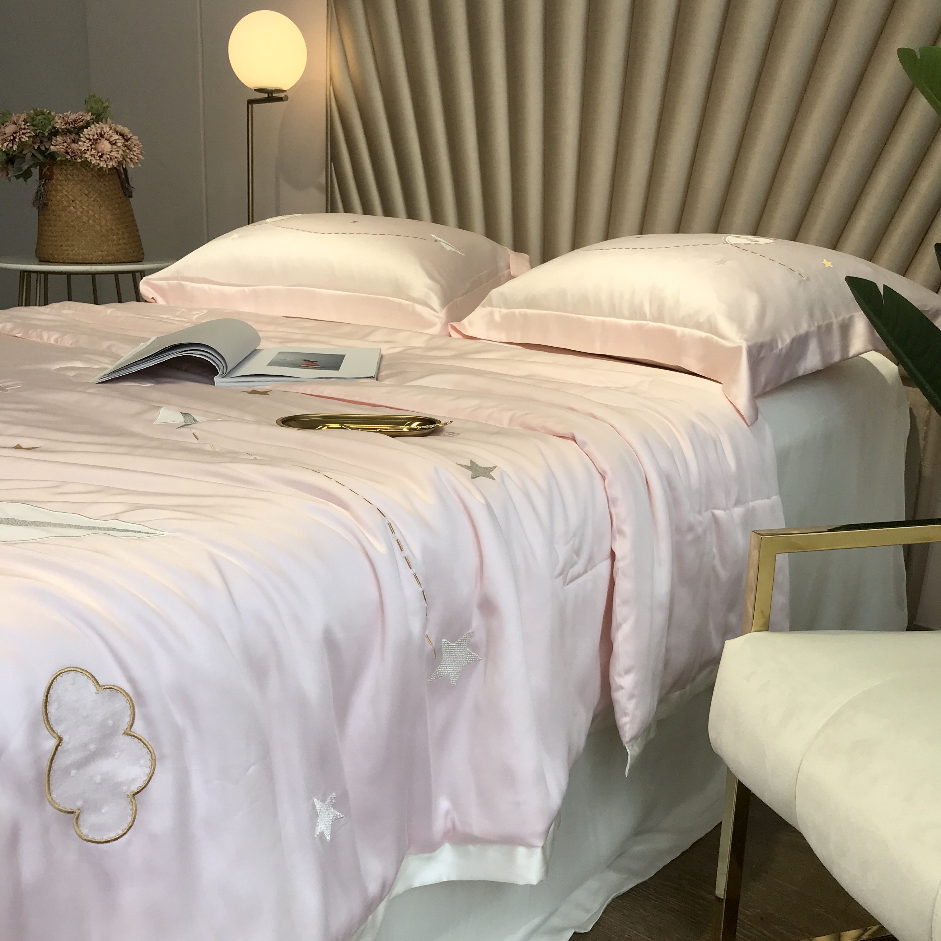 纯天丝夏被刺绣花80支空调被裸睡双面冰丝可机洗双人夏凉被四件套|ruв категории постельные принадлежности, одеяло, синтетика - от Buy2taobao.com для оказания профессиональной услуги покупки агента Taobao