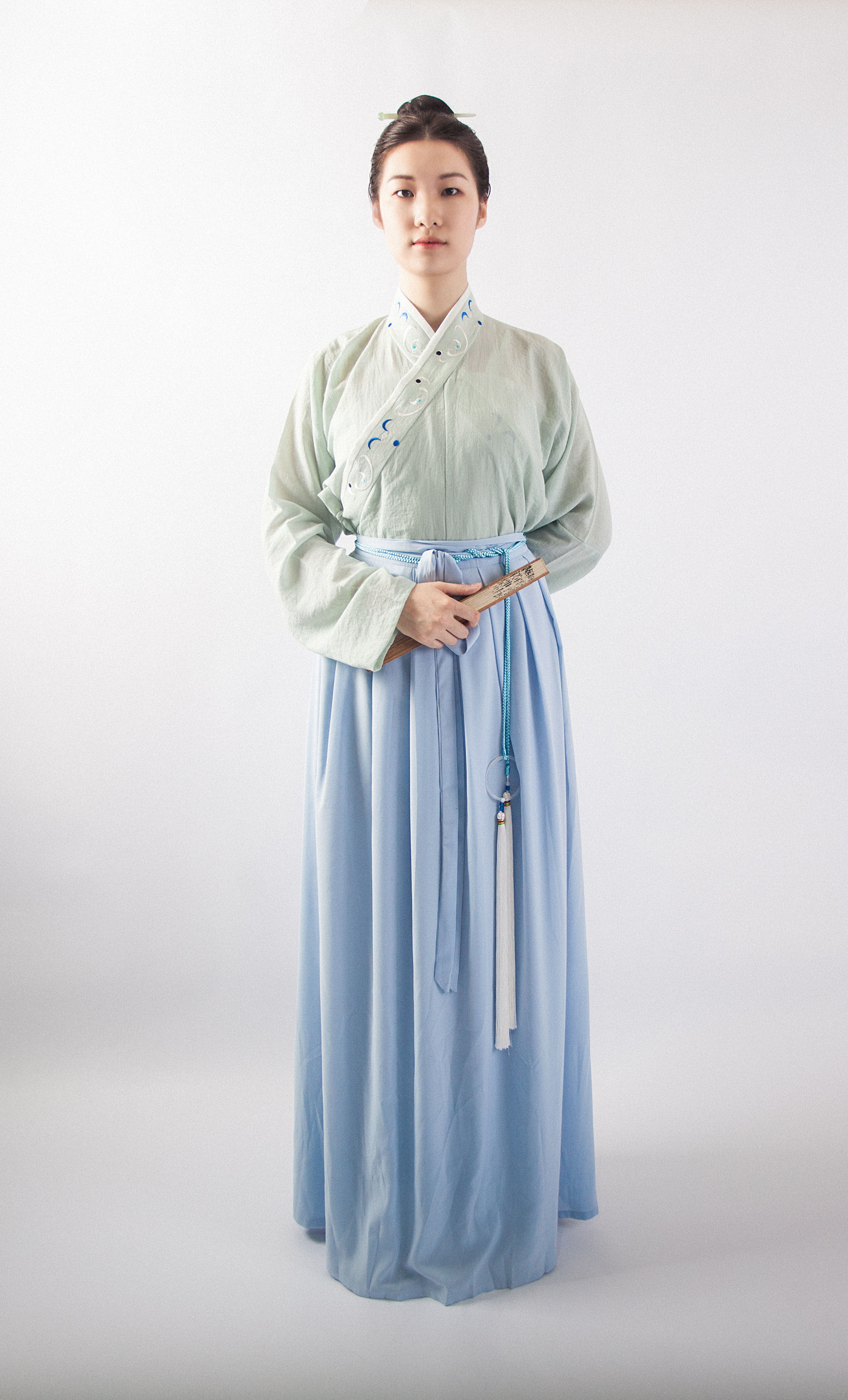 花妖汉衣堂传统汉服夏季男女同款领口绣花高舒适度上衣下裳 鳞月