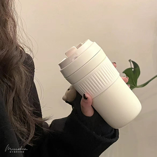 英国Vanow保温杯女随行咖啡杯高颜值便携陶瓷内胆吸管学生水杯子