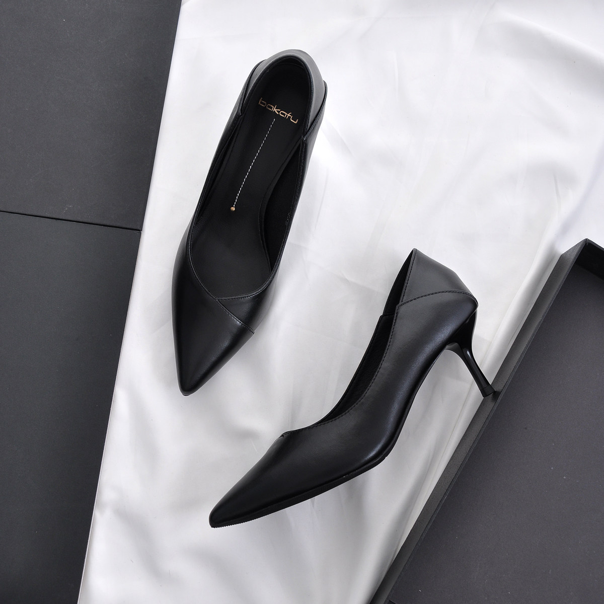 2022春季ol哑光黑色高跟鞋女细跟5cm尖头软皮不磨脚职业高跟单鞋