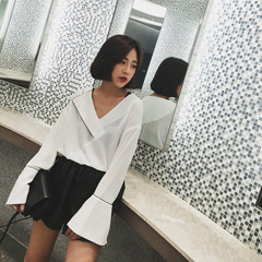 2016秋装新款韩版宽松喇叭水袖长袖拼接套头衬衫个性气质女装白色