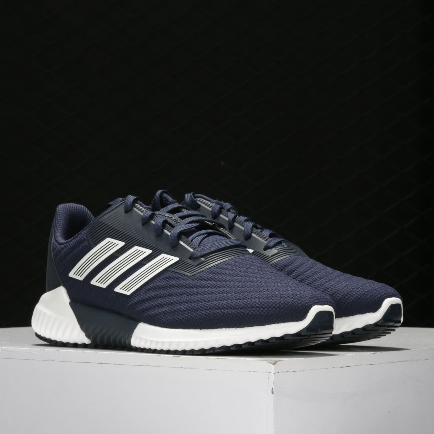 阿迪达斯adidas冬季男子climawarmg28943跑步鞋好不好